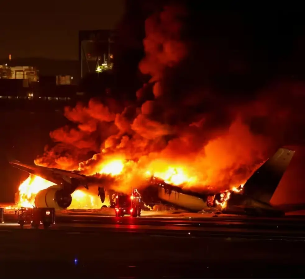 Japan Airlines plane fire