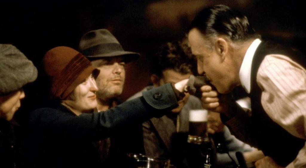 A romantic scene of Meryl Streep and Jack Nicholson in the Ironweed movie.